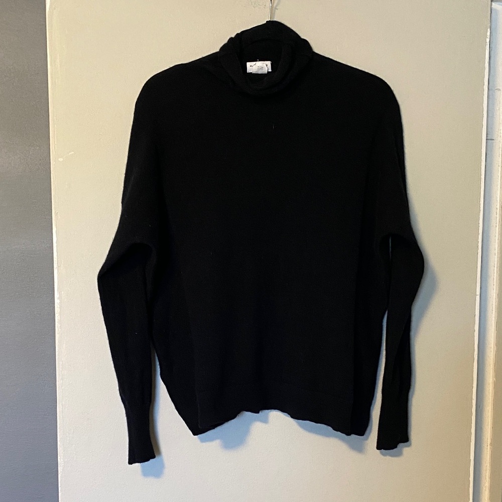 Elegant Black Turtleneck Sweater Club Monaco Cashmere